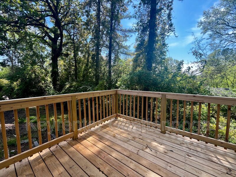 Photo - 4077 Teakwood Dr