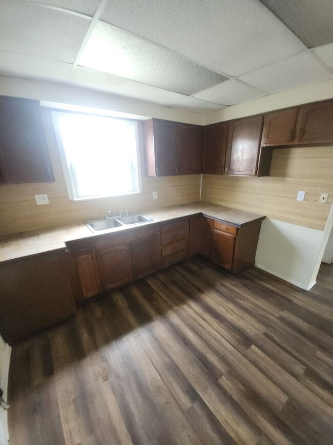 Photo - 3 Bed 1 Bath