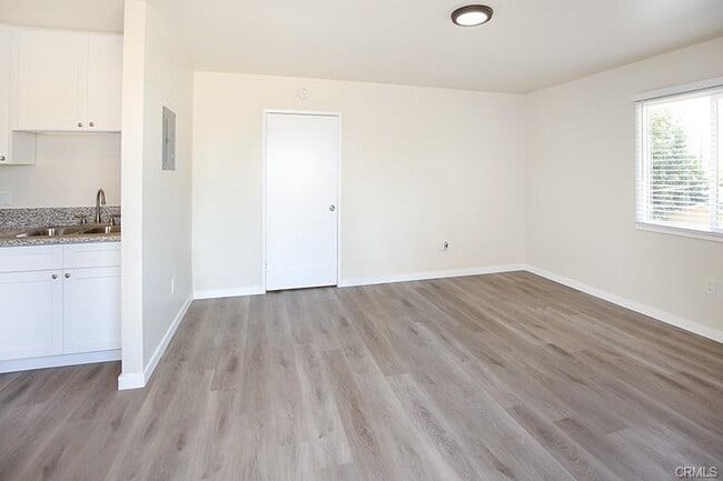 Photo - 10709 Sherman Pl