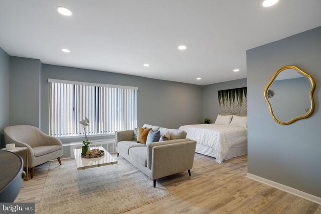 Photo - 3100 S Manchester St Unit 909