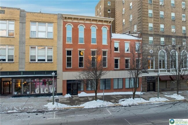 Building Photo - 109 S Centre St Unit 1