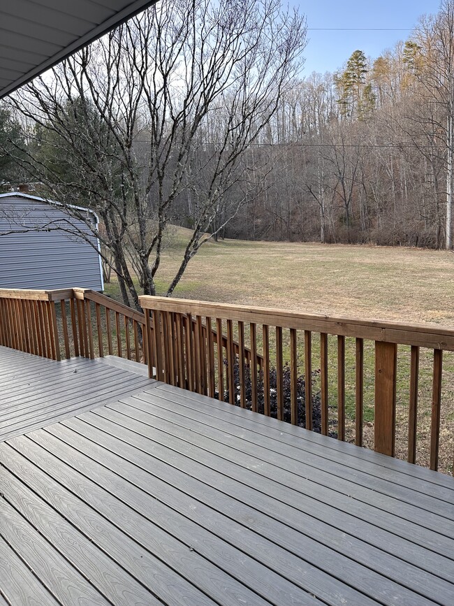 Photo - 304 Carson Elliott Dr