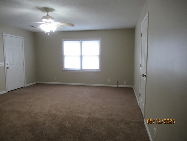 Photo - 170 Gertrude Dr