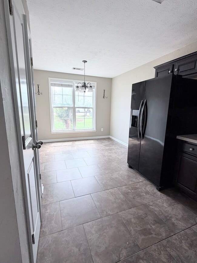 Photo - 1354 Meadow Glen Rd