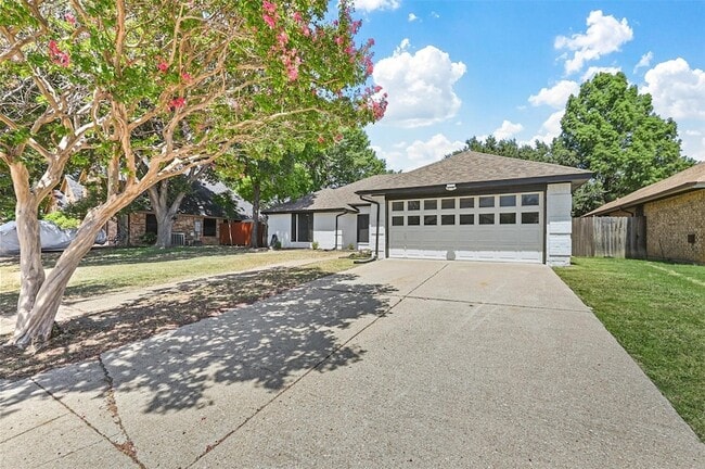 Photo - 2530 Seven Hills Dr