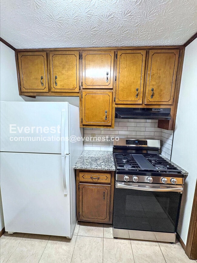 Photo - 51 Wabash Dr