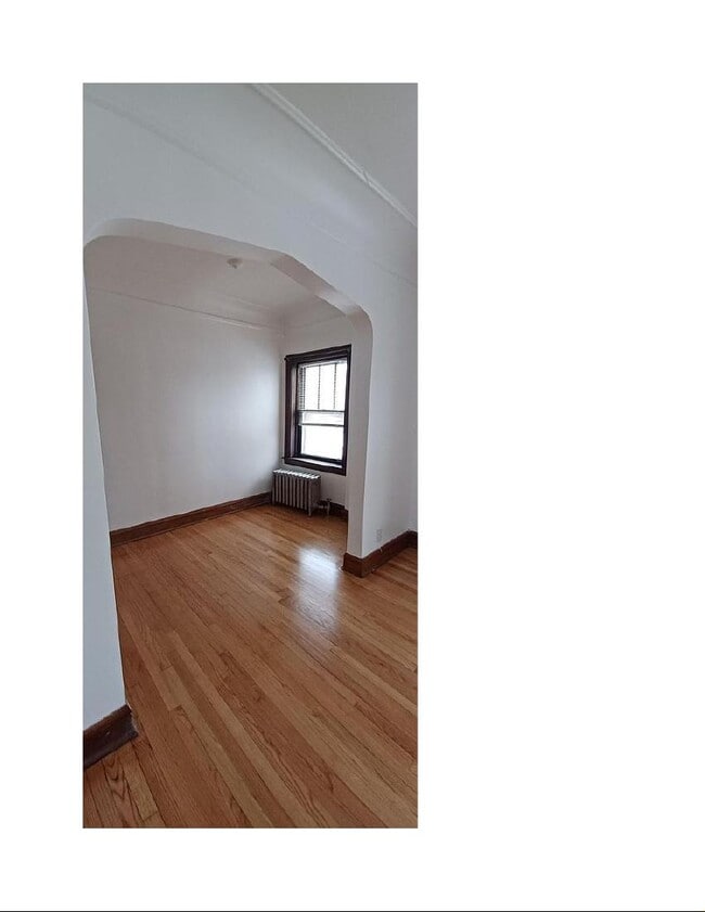 Photo - 2614 N Lockwood Ave Unit 2