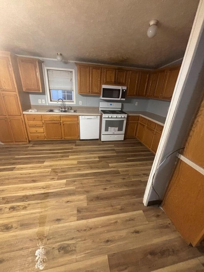 Photo - The perfect 3 bedroom 2 bathroom Home