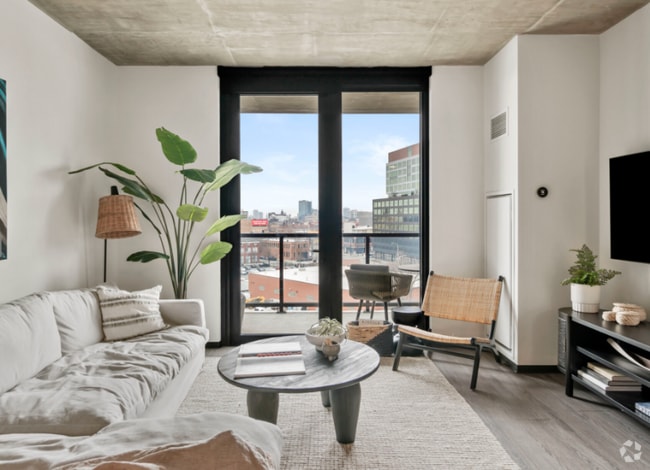 Building Photo - 1450 W Washington Blvd Rental
