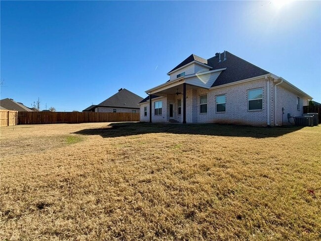 Photo - 1641 Cherrie St