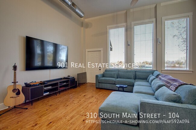 310 S Main St