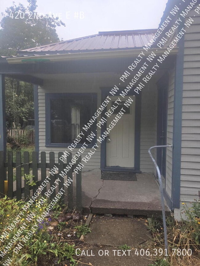 Building Photo - 420 2nd Ave E Unit B