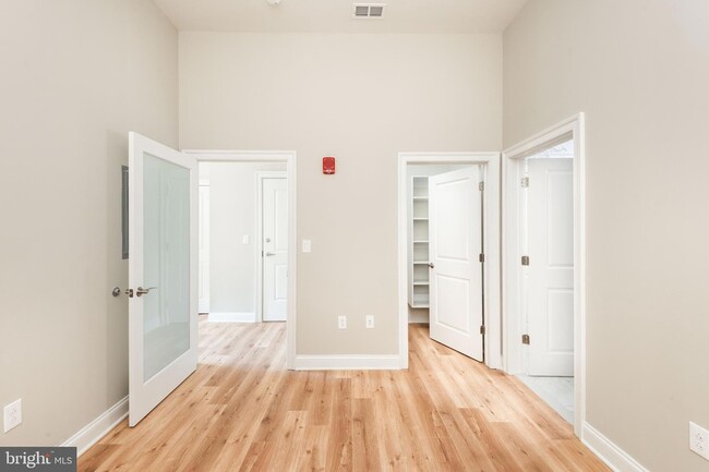 Photo - 2121-41-2141 Market St Unit 103