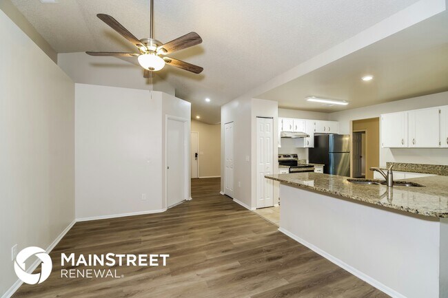 Photo - 1350 Gerry Rd SW