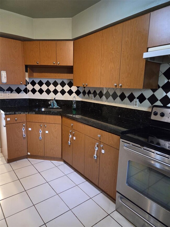 Photo - 9101 W Sample Rd Unit 102
