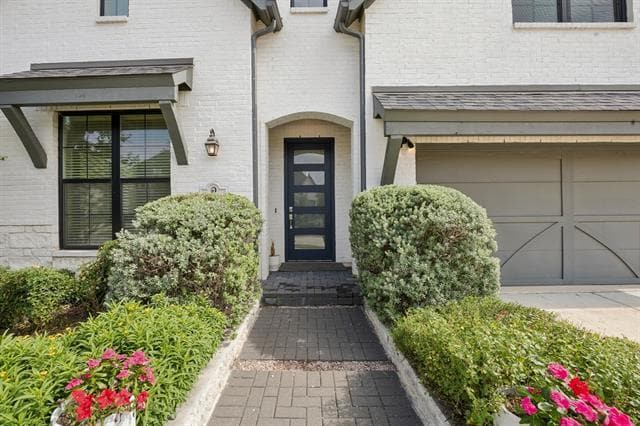 Photo - 13220 Thedford Dr