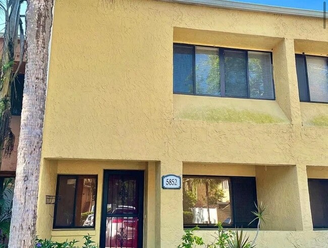 Building Photo - 5852 Windhover Dr Rental