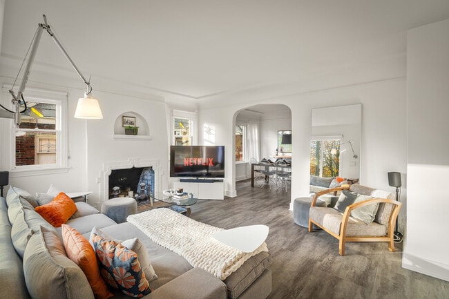 Photo - 2126 N 50th St Unit SI ID1607386P