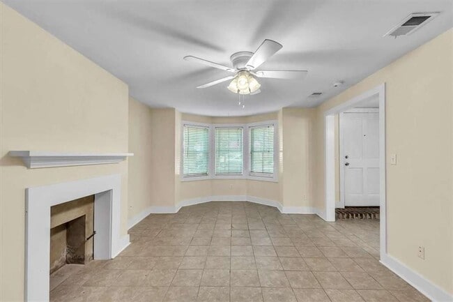 Photo - 209 E Duffy St