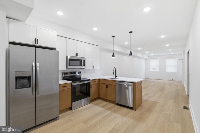 Photo - 2223 N 22nd St Unit 1