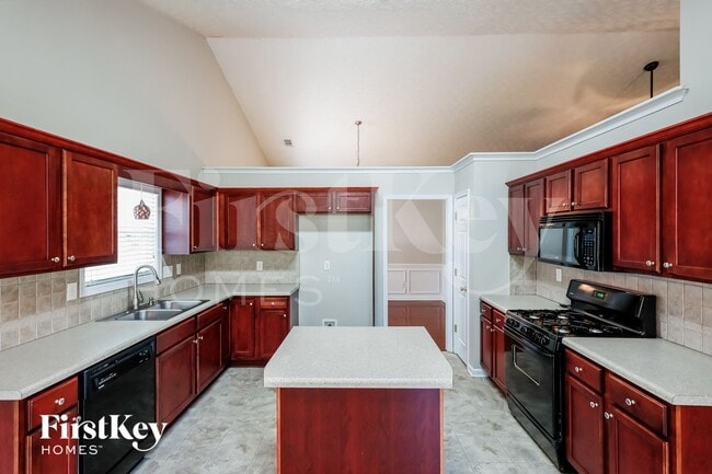 Photo - 1405 Dunton Green Way