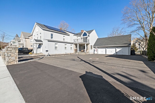 Photo - 14 Plymouth Ave