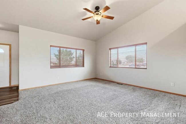Photo - 14835 Fox Trail