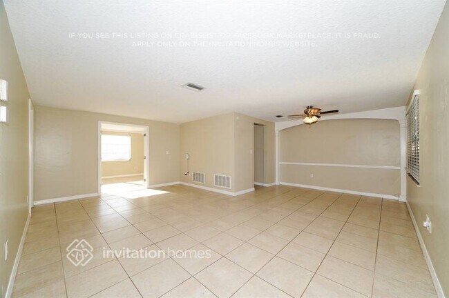 Photo - 3910 Glissade Dr