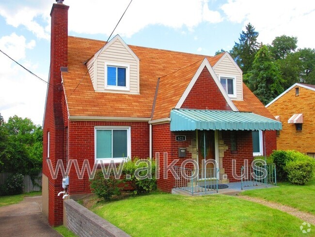 Building Photo - 621 Brierly Ln Rental