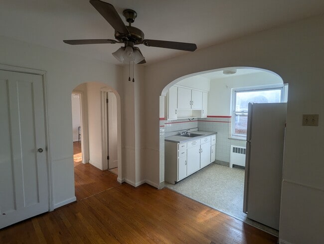 Photo - 3214 Glenmore Ave Unidad 3