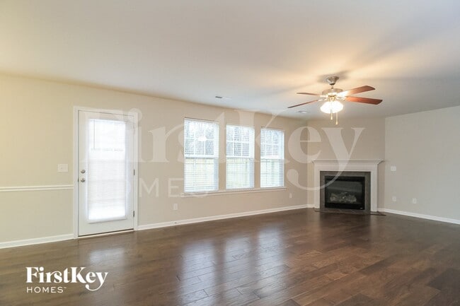 Photo - 5471 Misty Hill Cir