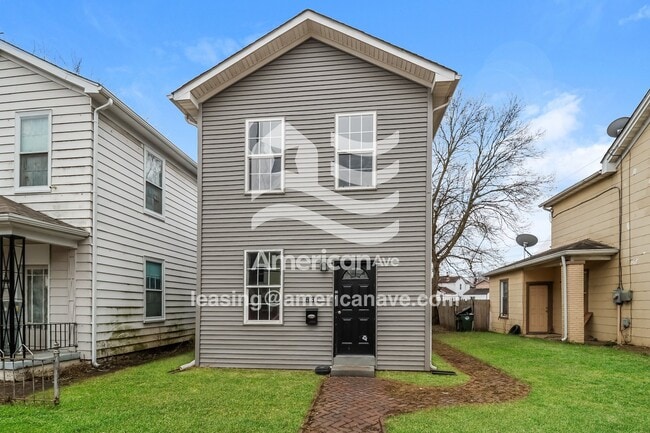 Building Photo - 831 Greenwood Ave