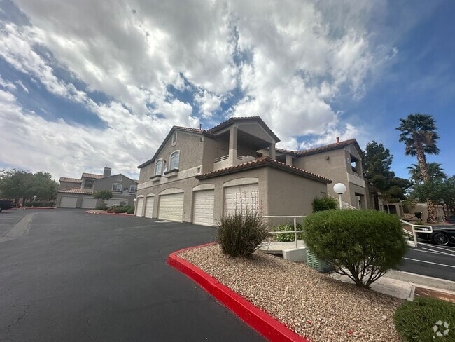 Building Photo - 75 N Valle Verde Dr Rental
