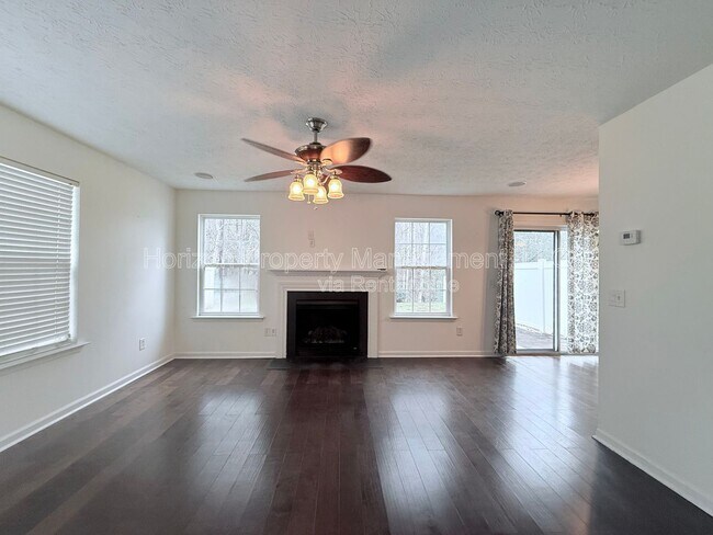 Photo - 5705 Mountain Top Pl