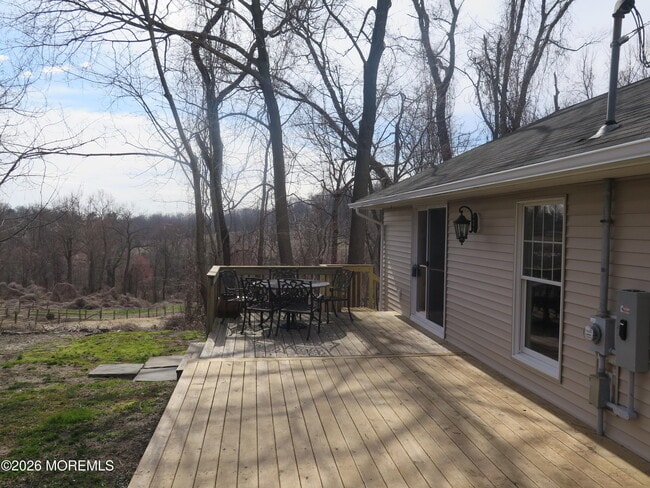 Photo - 545 Cooper Rd