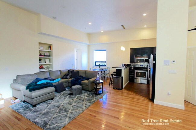 Photo - 1032 Commonwealth Avenue Unit 3