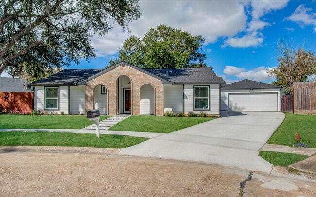 Photo - 7026 Hidden Arbor Ln