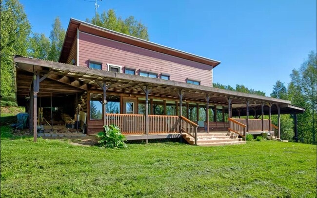 Photo - Beautiful, secluded 3 bedroom home for rent