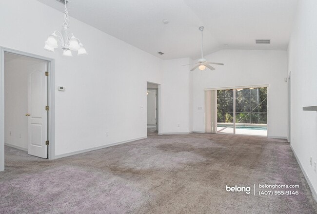 Photo - 923 Sandy Ridge Dr