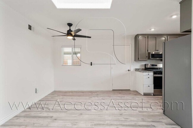 Photo - Remarkable 3 Bed/2 Bath Modern, Luxury And Comfort San Diego Home!