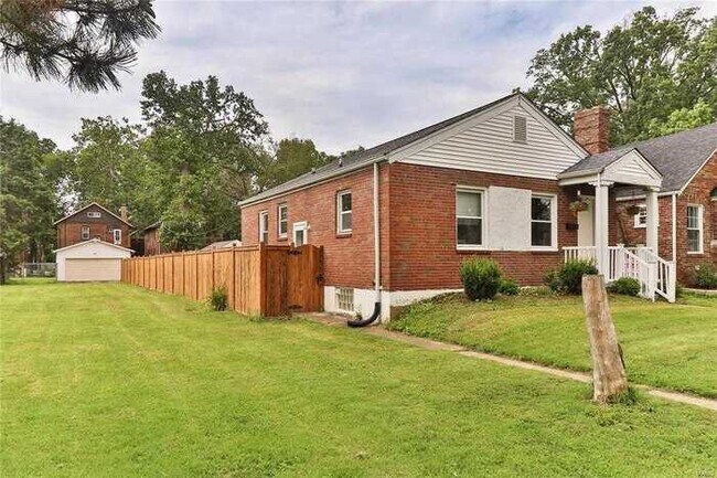 Photo - Fantastic 2bd/1ba home! Coming soon!