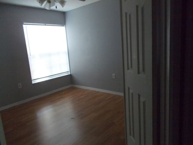 Photo - 1661 Windsor Oak Ct