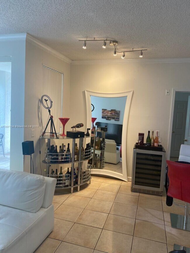 Photo - 3245 NE 184th St Unit 13111