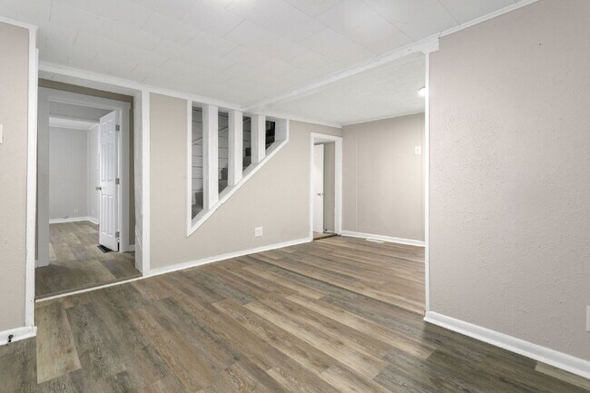 Photo - Walking distance to Central Park!