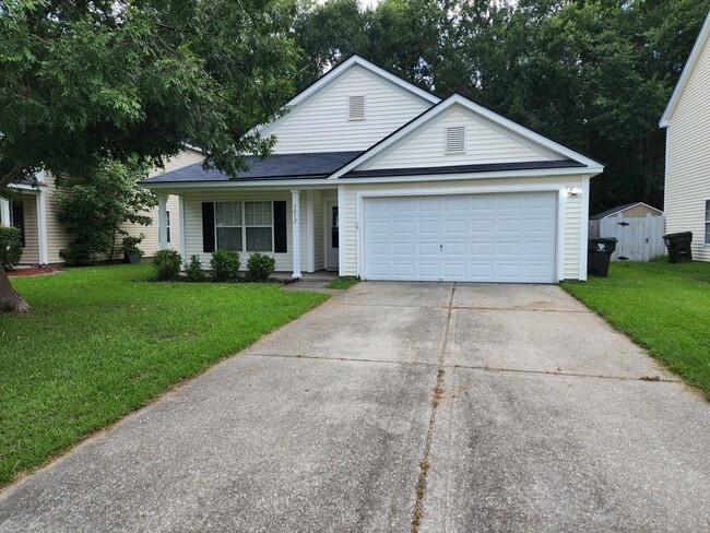 Photo - 1012 Deerberry Rd House