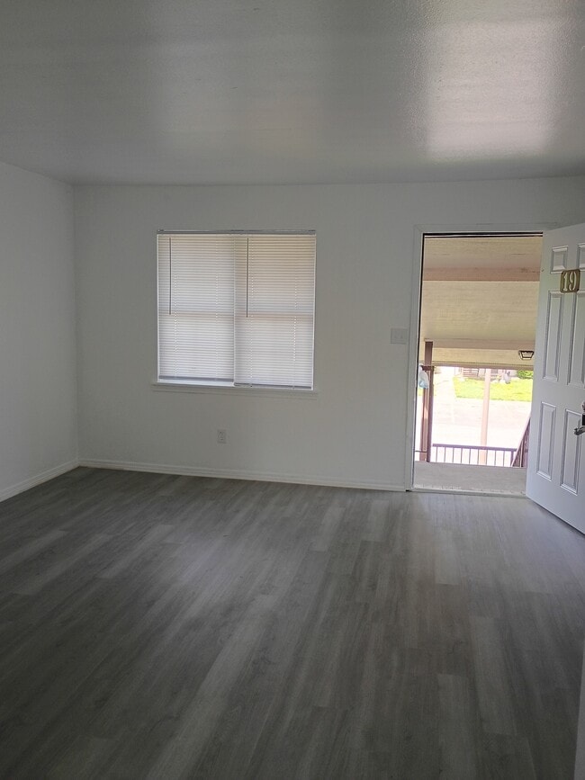 living room - 849 Elm Street Waldron AR