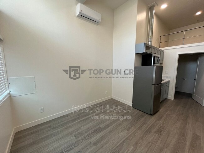 Photo - 136 W San Ysidro Blvd Unit 3