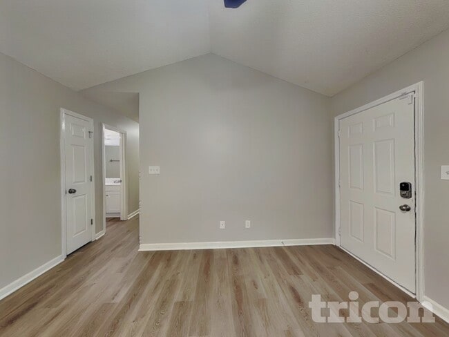 Photo - 1017 Laurel Leaf Rd