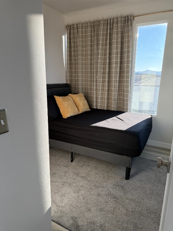 Photo - 859 Basalt Ln