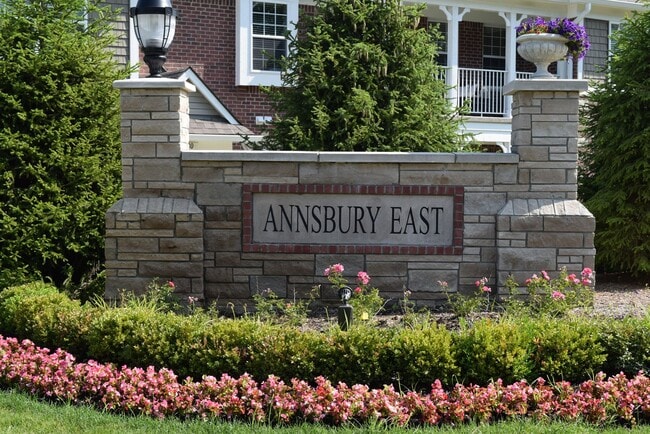 Photo - 3-Bedroom, 2-Baths, 1350 SF condo-style apartment, Upper Unit in Shelby Township.